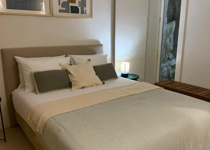 Guindais River View I アパート